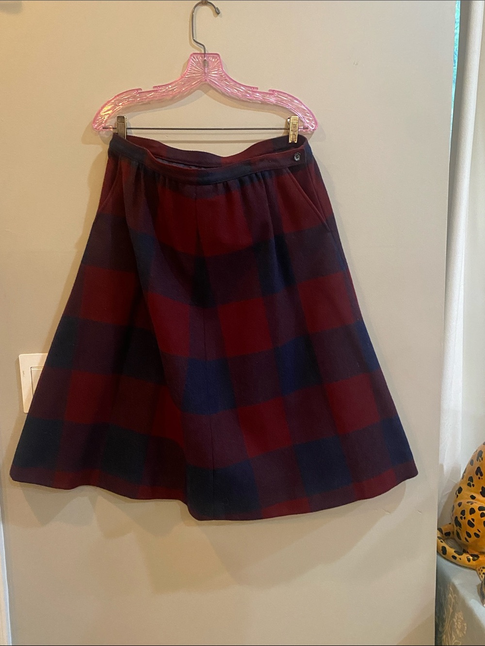 Pendleton Maroon and Navy Plaid A-Line Skirt Wool VGUC VTG 16 - Picture 9 of 13
